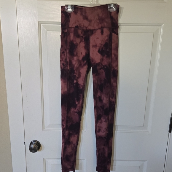 Tie-Dye High-Waisted Leggings - Picture 1 of 8